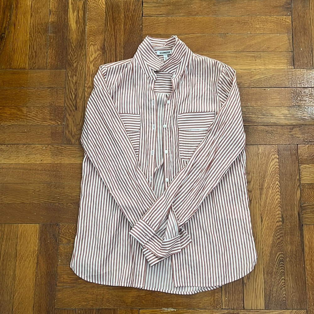Express button up